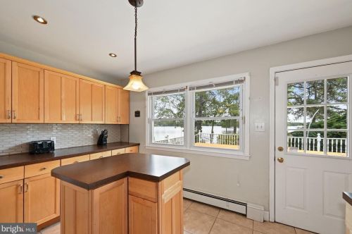 100 Spring Ter, Browns Mills NJ  08015-6502 exterior