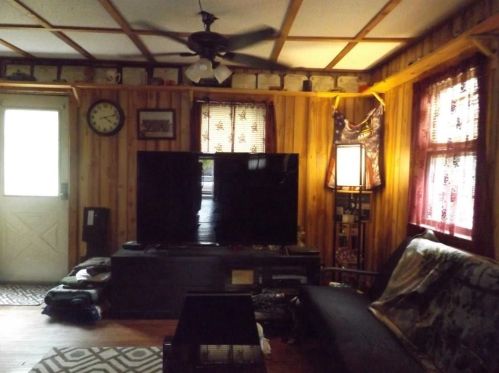 813 Menasha Ave, Ladysmith, WI 54848-2507