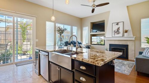 2615 Sequoia St, Lodi CA  95242-4689 exterior