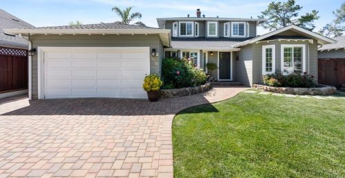 2426 Delaware Ave, Redwood City, CA 94061-3215