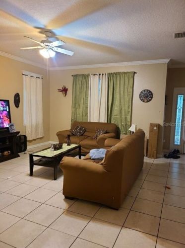 6637 Cambridge Park Dr, Ruskin, FL 33572-1713