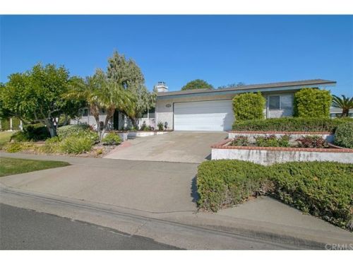 719 Grove Ave, Orange, CA 92865-3843