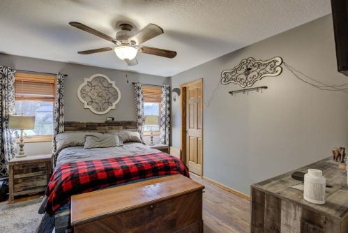 2373 84th Ave, East Farmington WI  54020-4358 exterior