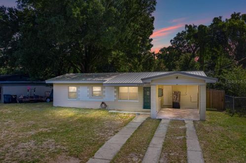 3425 Hickory St, Winter Haven, FL 33881-1127