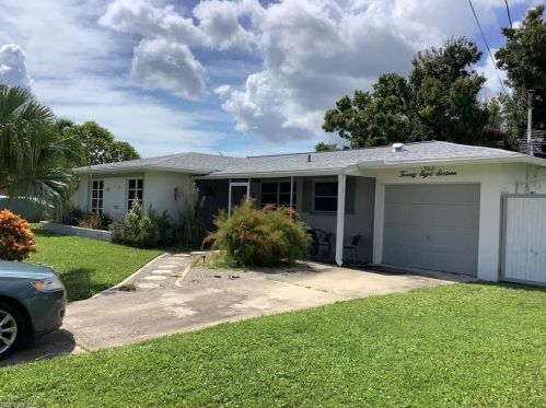 2816 18th Ave, Cape Coral, FL 33904-4008