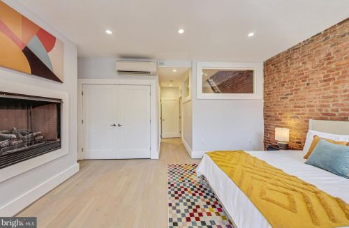 2119 1st St, Washington DC  20001-1004 exterior