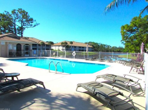 1128 Manor Lake Dr, Naples FL  34110-8124 exterior