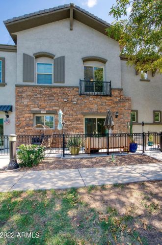 2750 Voyager Dr, Gilbert, AZ 85295-6097
