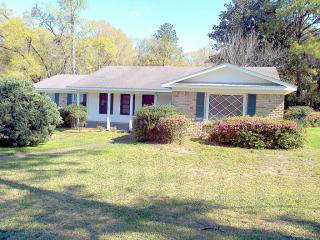 2508 Royal Carriage Dr, Mobile, AL 36695-3754
