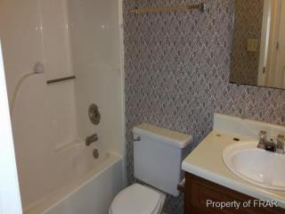 844 Glen Reilly Dr, Fayetteville NC  28314-5606 exterior