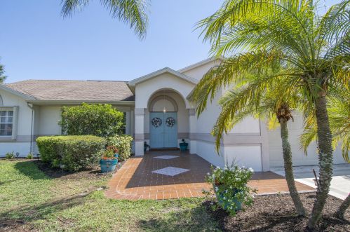 3404 Bevil Ave, Fort Pierce, FL 34984-6538