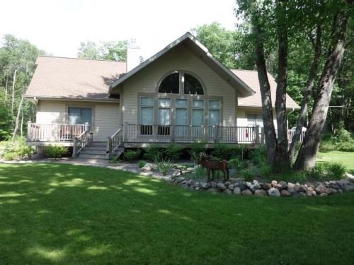 6320 Interlocken Rd, Hazelhurst, WI 54531-9632
