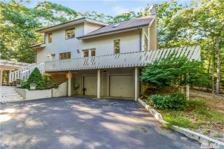 3340 Haywaters Rd, Nassau Point, NY 11935-1665