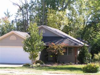 528 Smith Rd, Medina OH  44256-8734 exterior