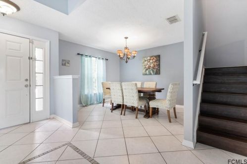 9 Fanbury Ln, Palm Coast, FL 32137-9258