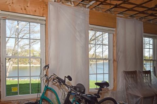 44 Boulevard Ave, Lincoln RI  02865-2108 exterior