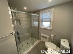 309 Ivy Ave, Westbury NY  11590-1938 exterior