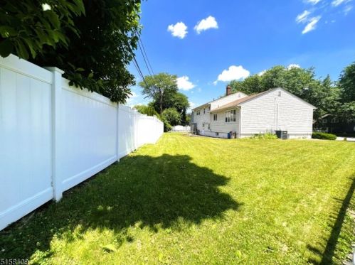 45 Skyview Rd, Bloomfield, NJ 07003-4150