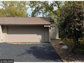 1504 Black Oaks Pl, Minneapolis, MN 55447-2873