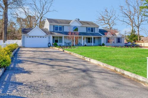 347 Northern Blvd, Berkeley Township, NJ 08721-2827