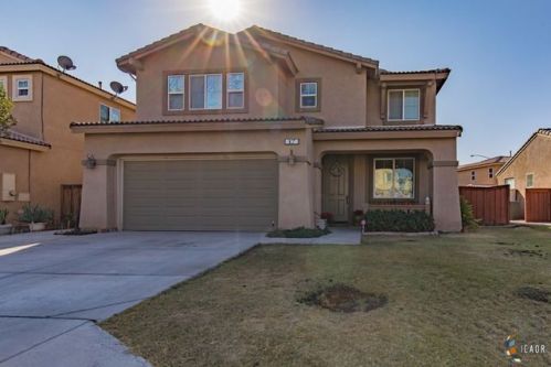 17 Stone Calf Ct, Heber, CA 92249-6004