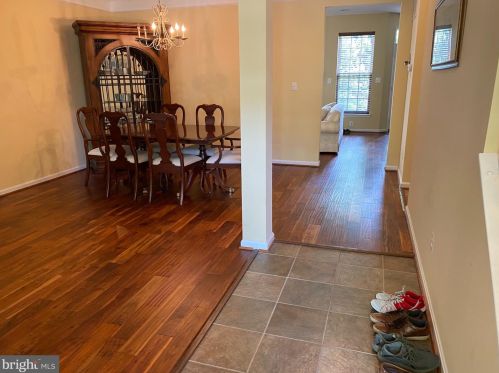 9311 Branch Park Ter, Bristow, VA 20136-2173