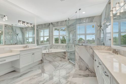 4030 Artesa Dr, Boynton Beach FL  33436-2628 exterior
