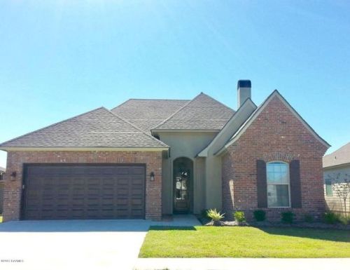 141 Pinnacle Dr, Youngsville, LA 70592-5306