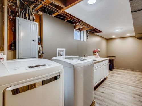 9525 Nicollet Ave, Minneapolis MN 55420-4408 exterior