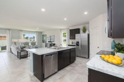 1841 Cameo Blvd, Fort Pierce FL  34953-2006 exterior