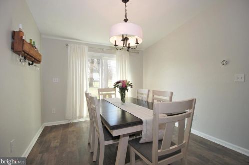 215 Ryans Run, Boothwyn PA  19060-2451 exterior