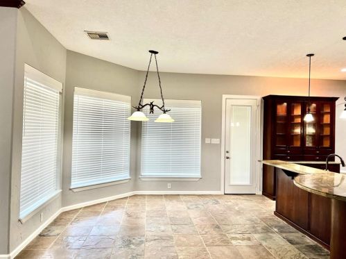 42844 Henson Rd, Hempstead, TX 77445-8866