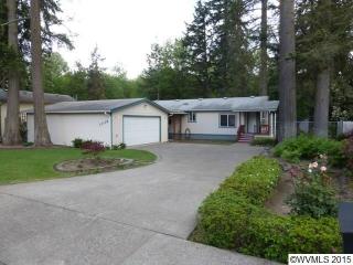 1039 Willow Ave, Woodburn, OR 97071-2148