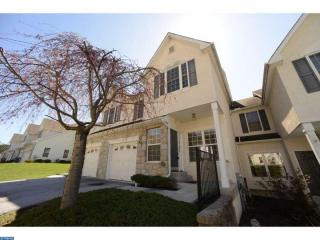 39 Lincoln Dr, Downingtown, PA 19335-5327