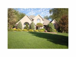 100 Trotwood Dr, Venetia, PA 15367-2336