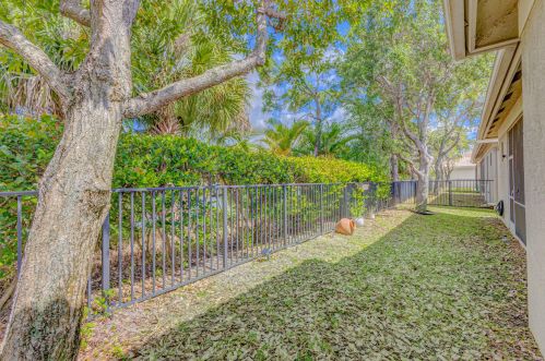 2345 Curley Cut, West Palm Beach FL  33411-5921 exterior