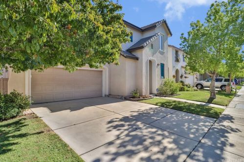 17557 Poplar Point Ln, Santa Clarita, CA 91387-3806