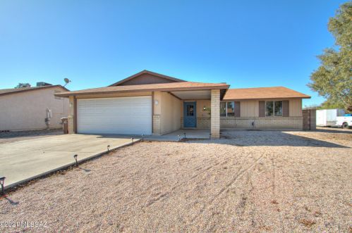 4585 Jupiter St, Tucson, AZ 85741-1851