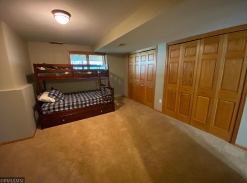 120 Meadow Dr, Hudson WI  54016-1100 exterior