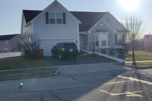 416 Alonzo Palmer St, Pataskala, OH 43062-7907