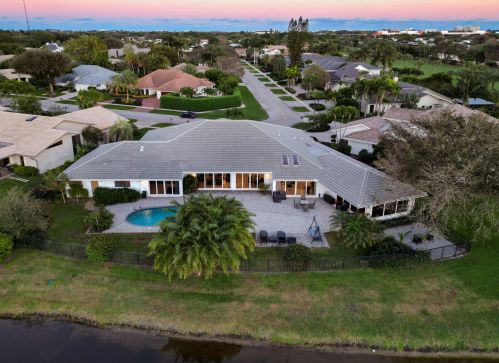 16860 Silver Oak Cir, Delray Beach, FL 33445-7009