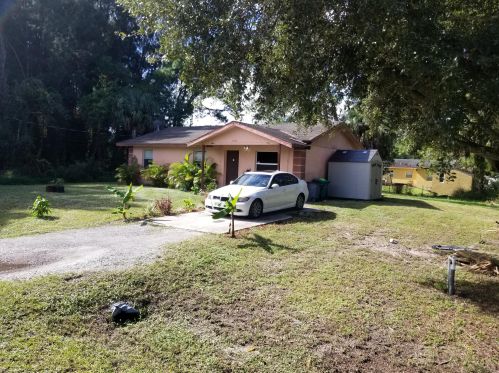 2009 49th St, Fort Pierce, FL 34947-1626