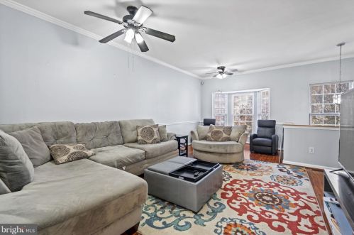 4023 Cressida Pl, Woodbridge VA  22192-7620 exterior