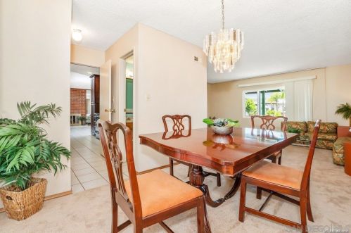 7141 Regner Rd, San Diego, CA 92119-1943