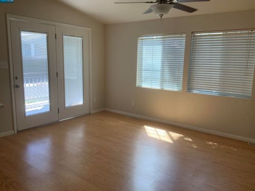 154 Tiki Ln, West Pittsburg CA  94565-5425 exterior