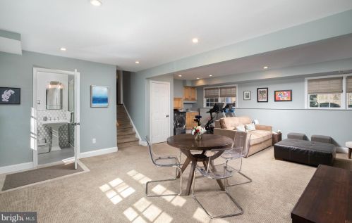 138 Herrontown Rd, Princeton NJ  08540-2921 exterior