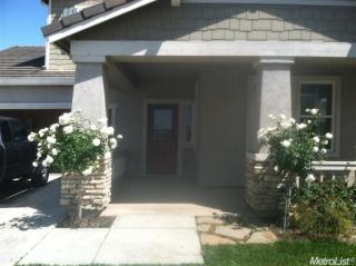 2638 Blessing Ct, Riverbank, CA 95367-9558