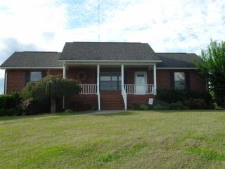 4804 Brookview Dr, Russellville, TN 37860-8868