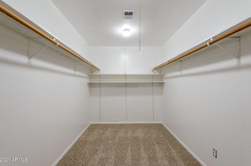 2209 Everett Dr, Phoenix AZ  85022-4109 exterior