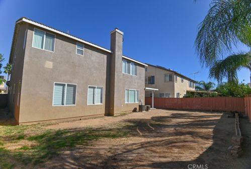 1608 Chamberlin Creek Way, Perris CA  92571-3741 exterior